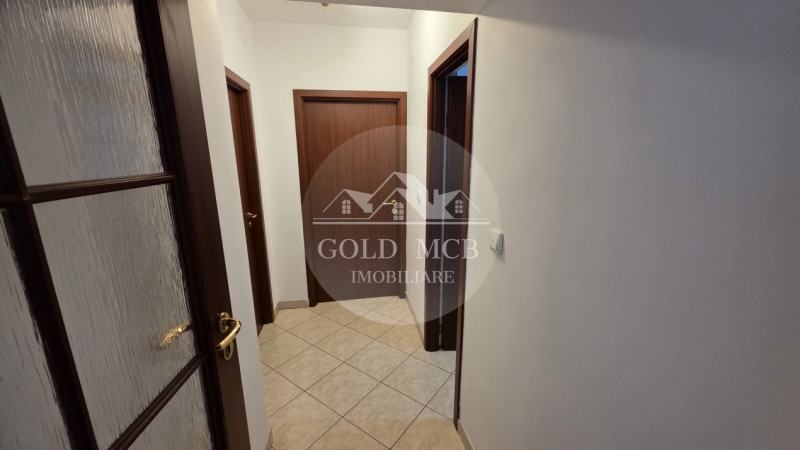 3 CAMERE UNIRII ROND PIATA ALBA IULIA