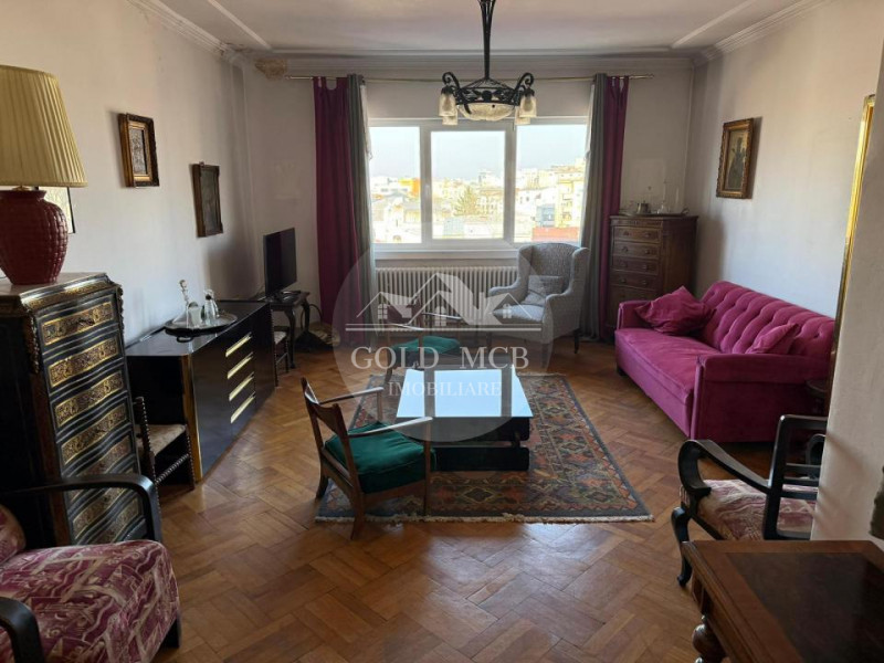 3 Camere Piata Universitatii