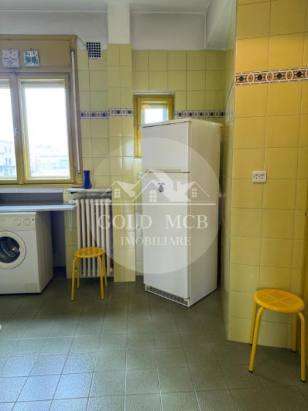 3 Camere Piata Universitatii