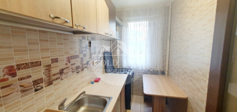 Inchiriere 2 camere - Teiul Doamnei - UTCB