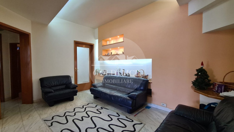 3 camere Mosilor- Armeneasca