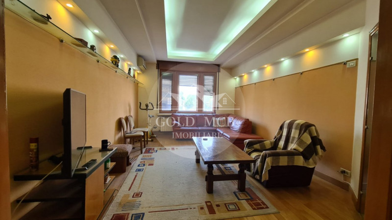 3 camere Mosilor- Armeneasca