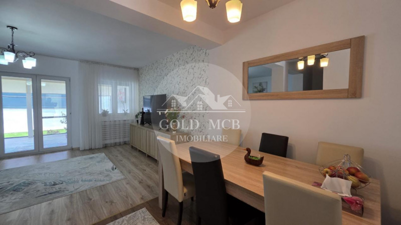 Vila Pipera 5 camere-Junior