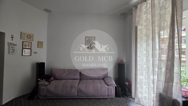 Apartament 5 camere Armeneasca