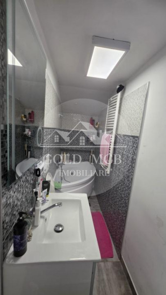Apartament 5 camere Armeneasca