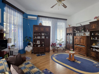 Apartament 5 camere Armeneasca