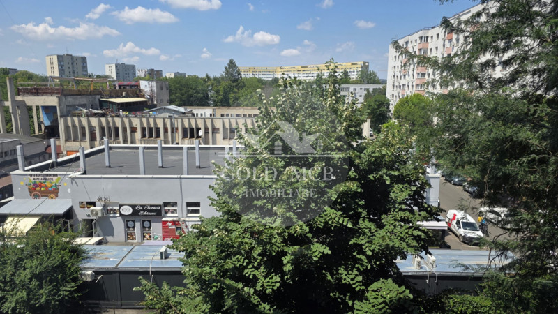 3 camere Complex Matei Ambrozie-metrou- 2 balcoane-loc parcare