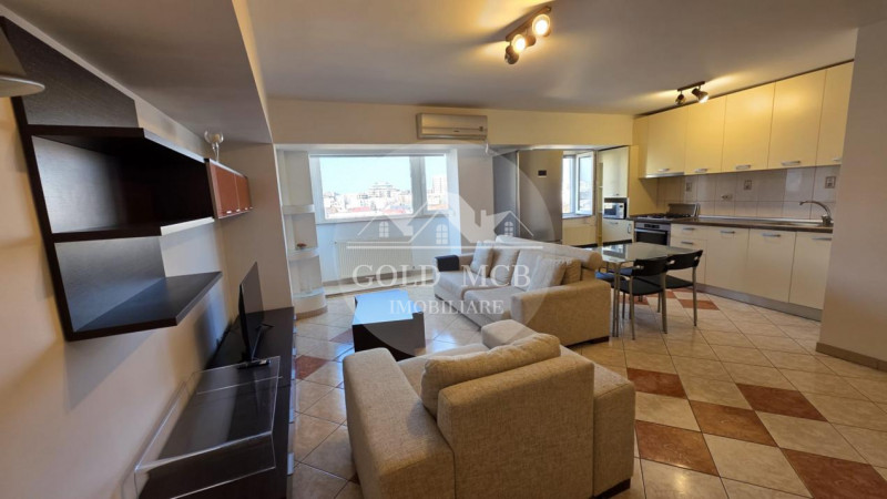 3 CAMERE UNIRII ROND PIATA ALBA IULIA