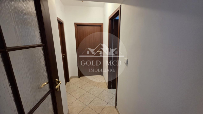 3 CAMERE UNIRII ROND PIATA ALBA IULIA