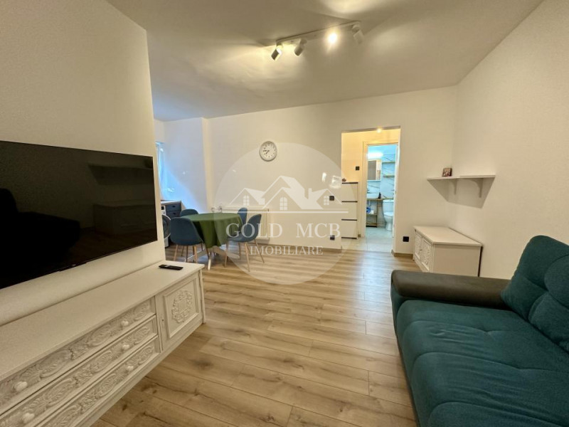 Apartament 3 camere - Aparatorii Patriei
