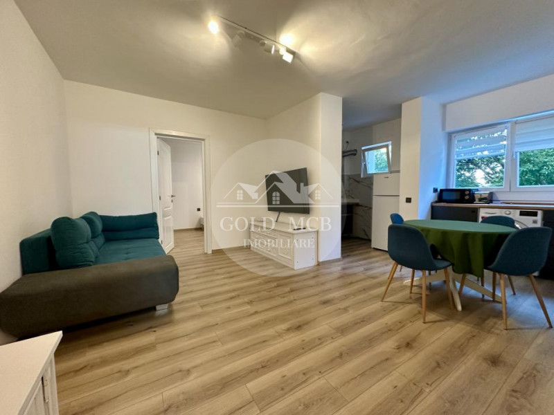 Apartament 3 camere - Aparatorii Patriei