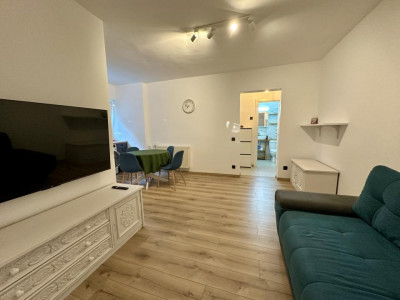 Apartament 3 camere - Aparatorii Patriei