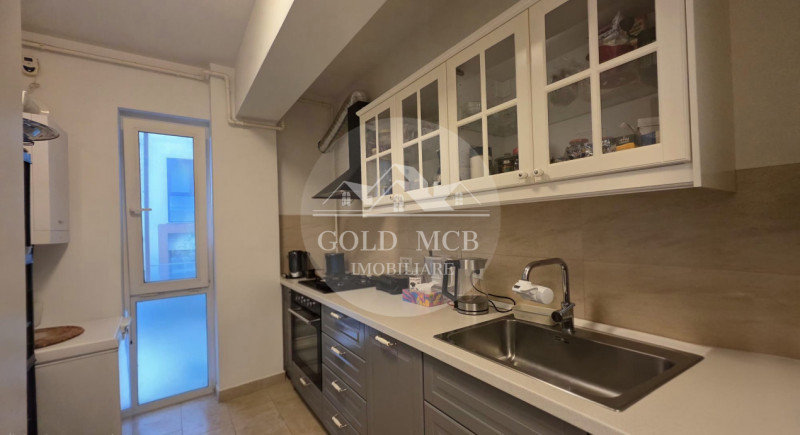 Apartament 3 camere  Baneasa-Jolie Ville lac