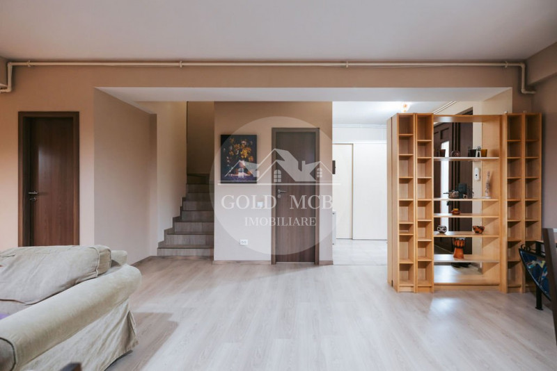 Vila P+1 cu 4 camere, gradina si loc de parcare - Otopeni (Ferme)