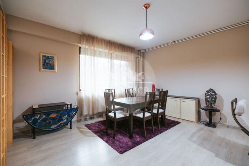 Vila P+1 cu 4 camere, gradina si loc de parcare - Otopeni (Ferme)