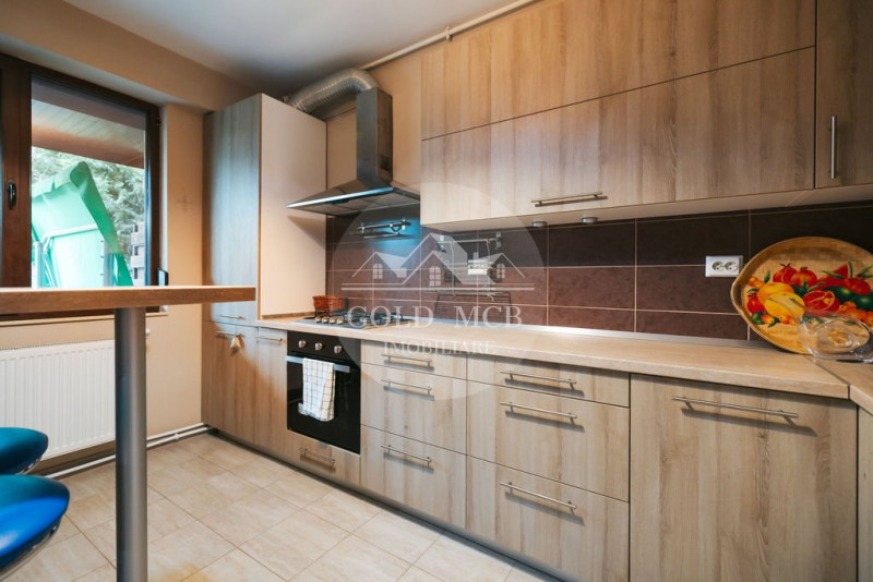 Vila P+1 cu 4 camere, gradina si loc de parcare - Otopeni (Ferme)