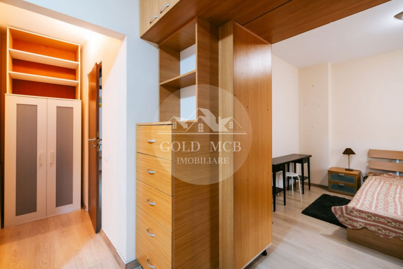 Vila P+1 cu 4 camere, gradina si loc de parcare - Otopeni (Ferme)