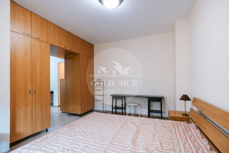 Vila P+1 cu 4 camere, gradina si loc de parcare - Otopeni (Ferme)