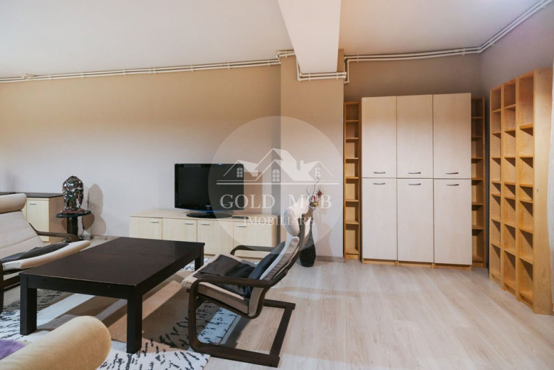 Vila P+1 cu 4 camere, gradina si loc de parcare - Otopeni (Ferme)