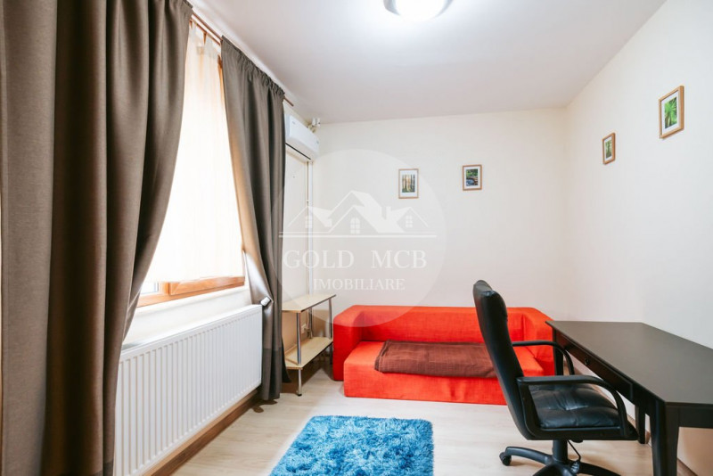 Vila P+1 cu 4 camere, gradina si loc de parcare - Otopeni (Ferme)