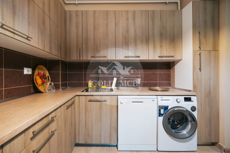 Vila P+1 cu 4 camere, gradina si loc de parcare - Otopeni (Ferme)