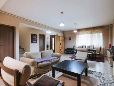 Vila P+1 cu 4 camere, gradina si loc de parcare - Otopeni (Ferme)