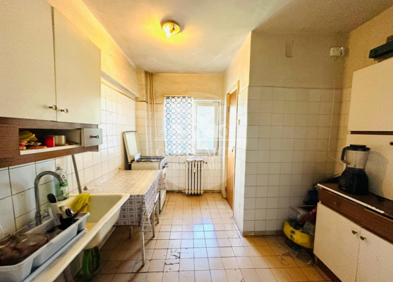 Apartament 4 camere decomandat - Sos. Pantelimon