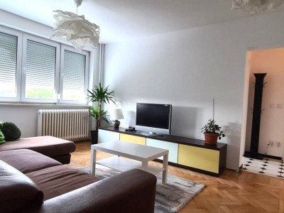 3 camere vis-a vis de Parul IOR