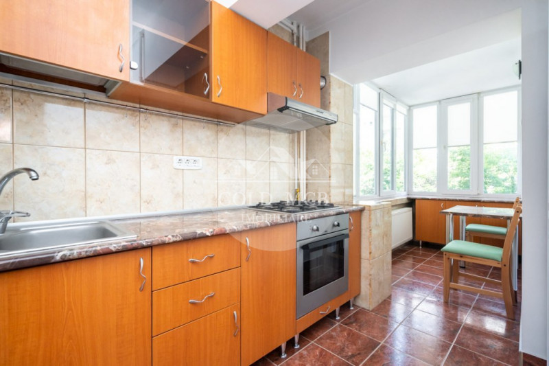 Inchiriere 2 camere Unirii, 3 min metrou, comision 0%